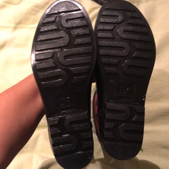 DVF rain boots Fabulous “floating lip pattern,” - Picture 5 of 7